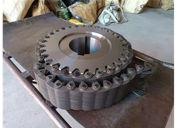 無聲靜音鏈條在巧克力給料設(shè)備