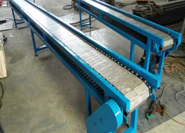 RD熱銷 高速運(yùn)輸 鍛件輸送機(jī) ，廠家定做 歡迎您的咨詢